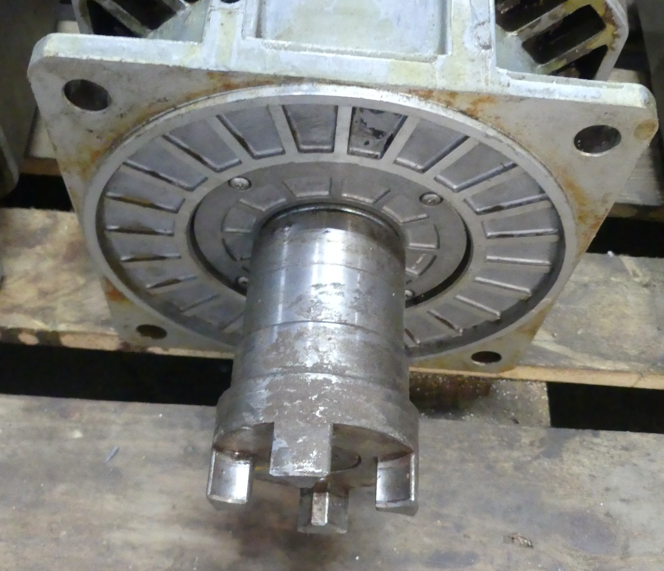 SIEMENS 1PH7133-2NG02-0CA0-Z