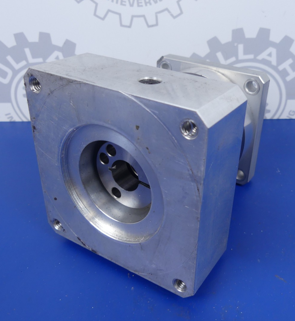 NEUGART PLE60 I=10 Getriebe für Servomotor