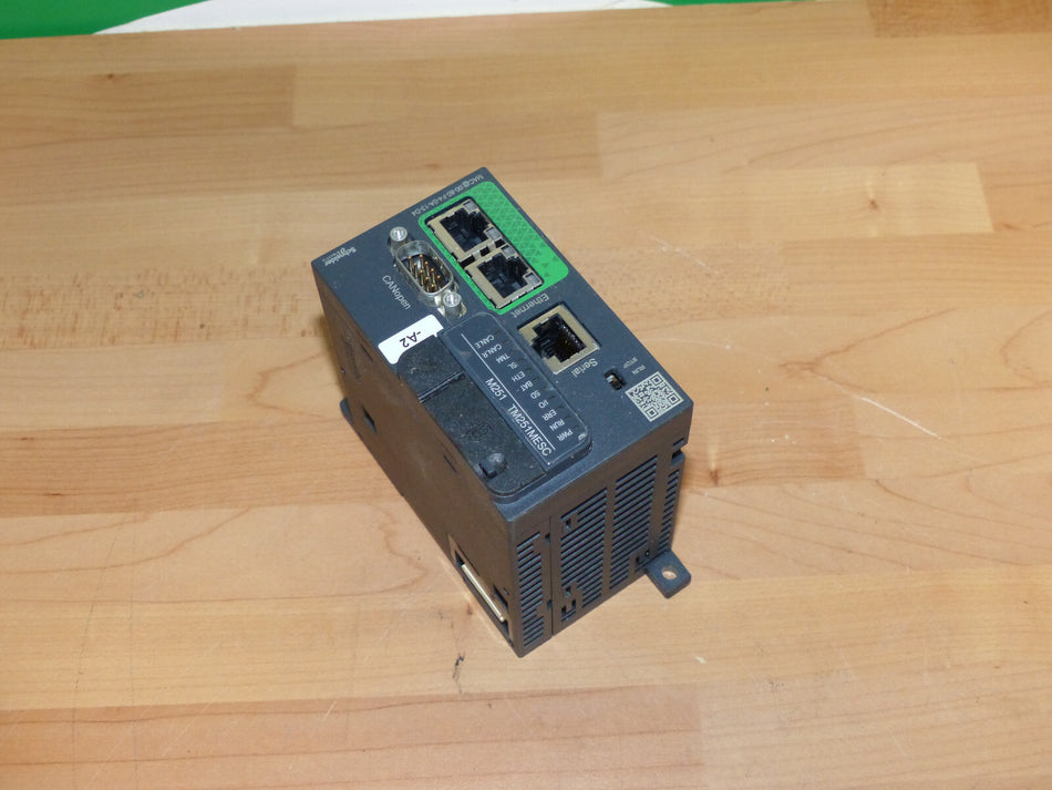 SCHNEIDER ELECTRIC MODICON TM251MESC used