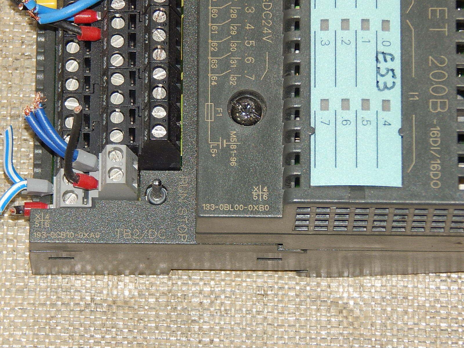 Siemens simatic S7 6ES7193-0CB10-0XA0 + 6ES7133-0BL00-0XB0 used