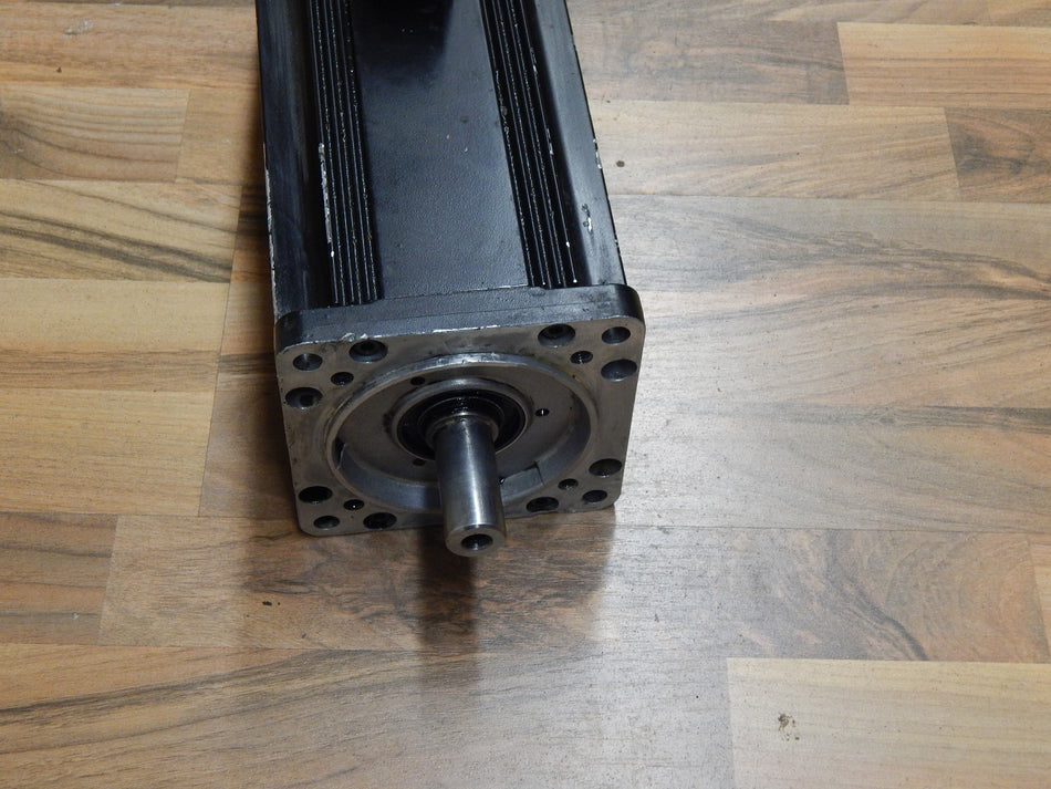 INDRAMAT MAC090B-0-ND-4-C/110-A-0/WI516LV  Perm.-Magnet-Motor  Used
