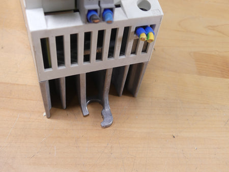 Lenze E84AVSCE7512SX0 Leicht Beschädgit s.Bilder