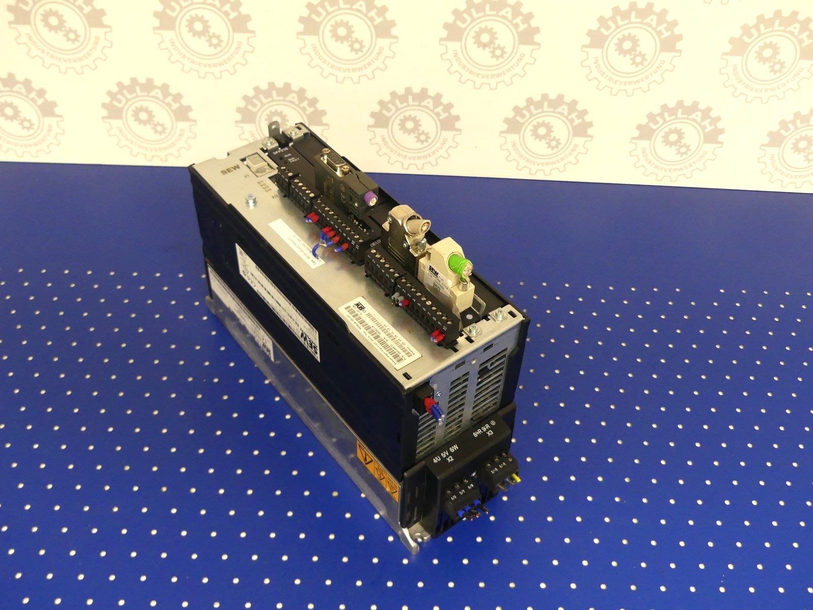 SEW MDX61B0040-5A3-4-0T/DFE32B