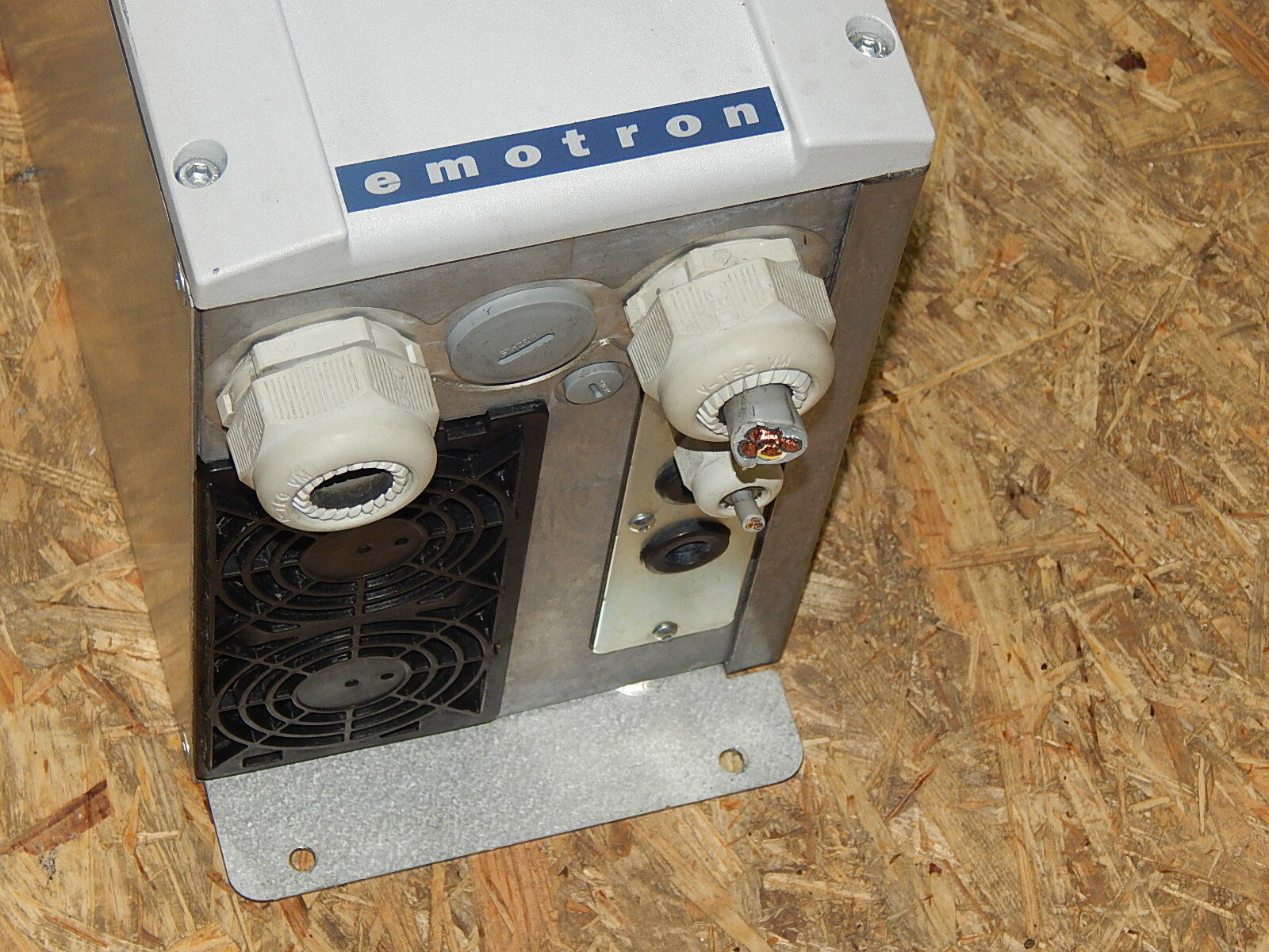  Emotron  Frequenzumrichter FDU48-046 54CE-AA-NNNNAP 46A used