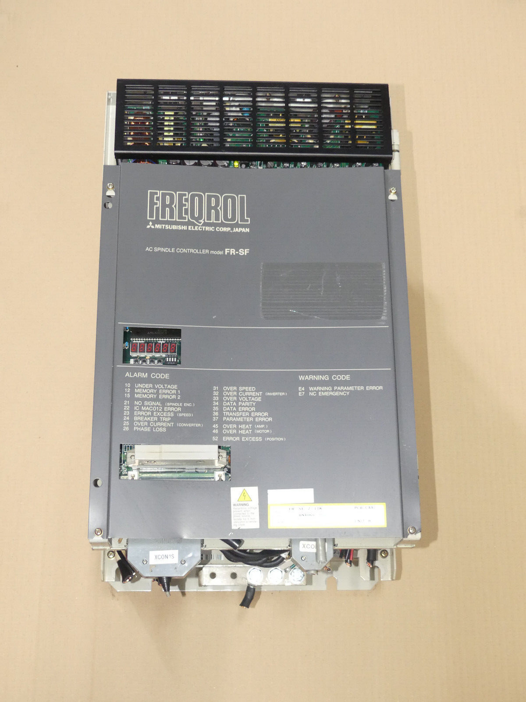 Mitsubishi Achsverstärker Stromrichter FR-SF-2-11K- T  FR-SF-2-11K-T BN406U 752