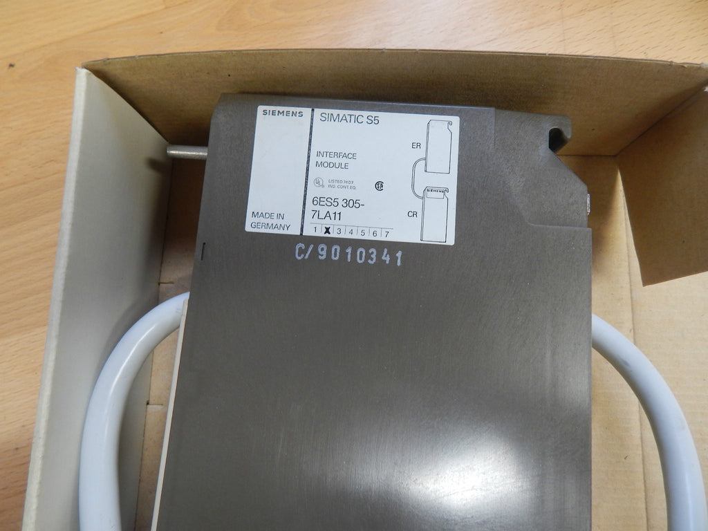 Siemens Simatic S5  6ES5 305-7LA11 // 6ES5305-7LA11