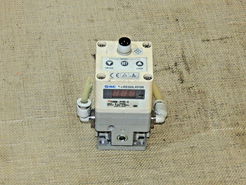 SMC Regulator  ITV2050-31F2N-Q used