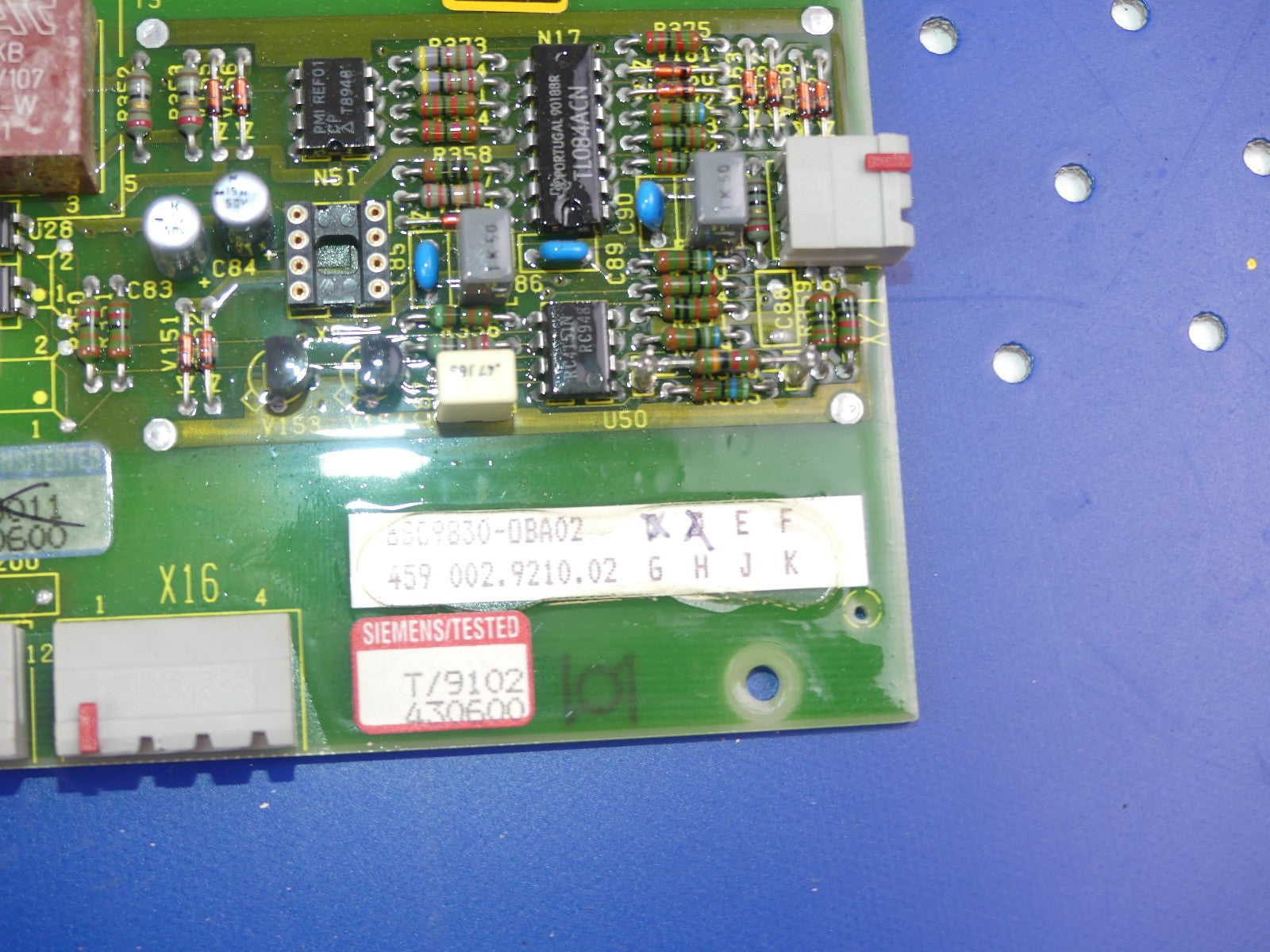 SIEMENS  6SC9830-0BA02