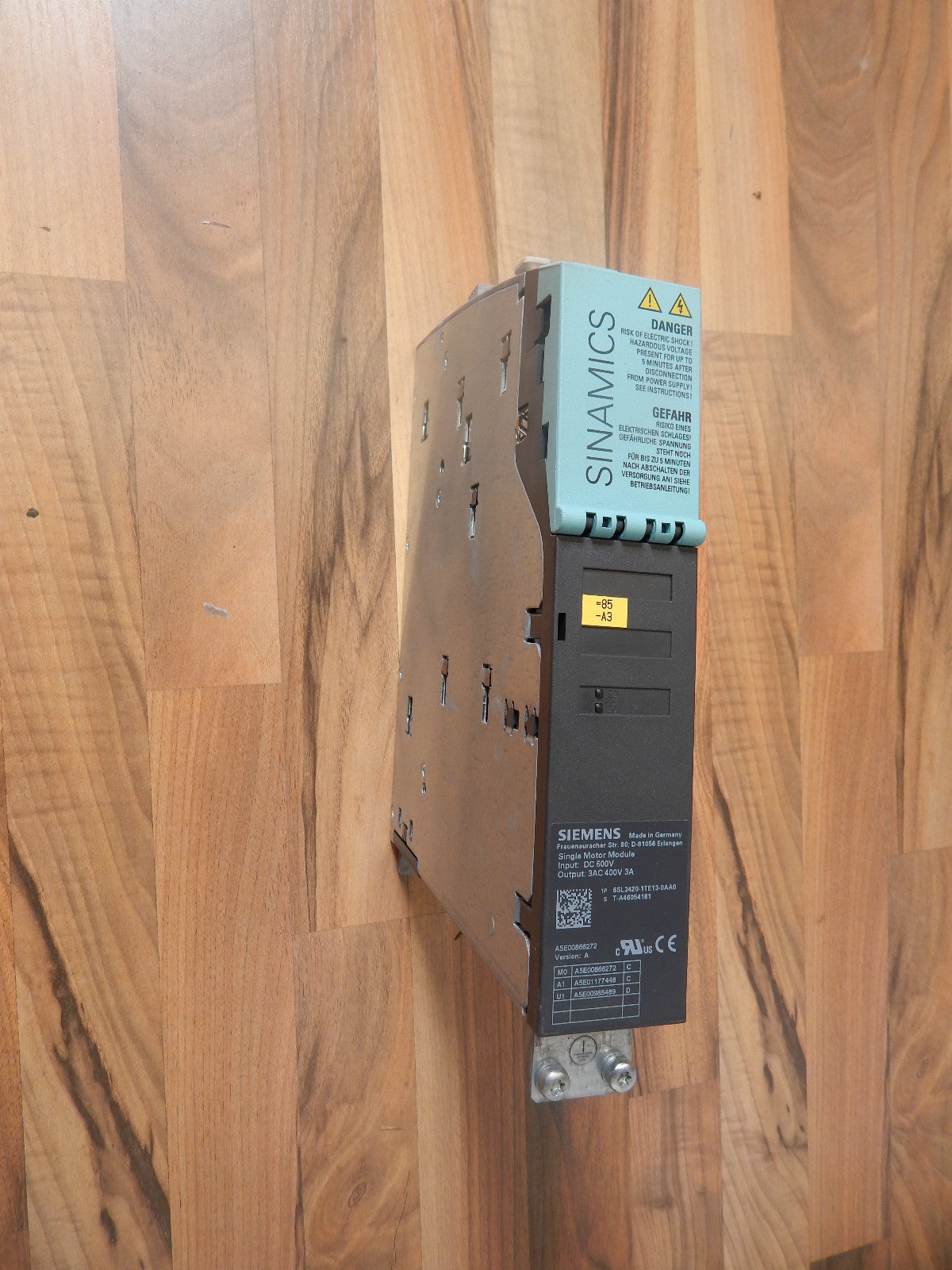 Siemens Sinamics Singel Motor Module  6SL3420-1TE13-0AA0 used