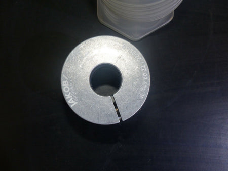Jakob Antriebstechnik KM170,D1=32H7,D2=2