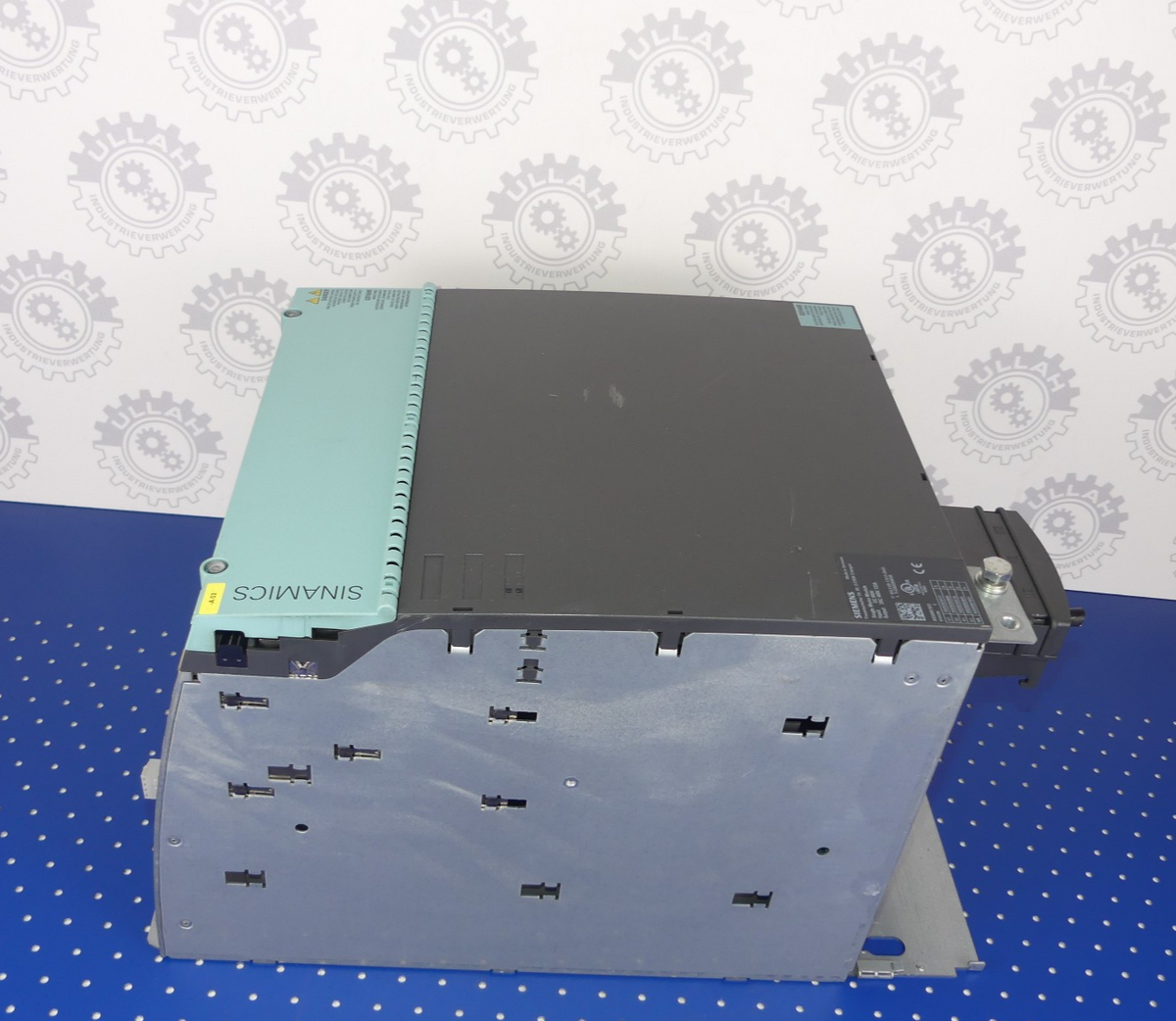 SIEMENS 6SL3120-1TE31-3AA3