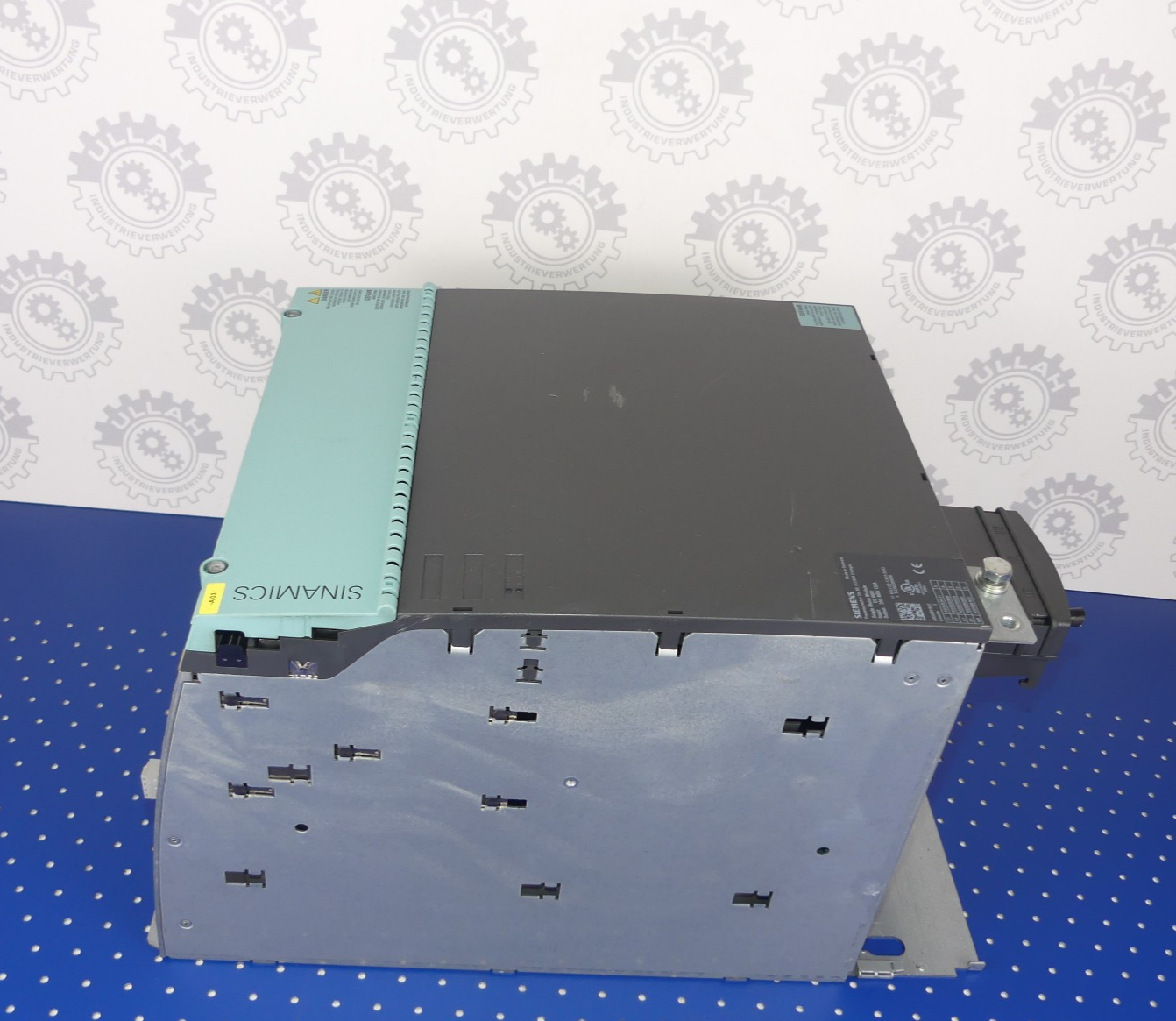 SIEMENS 6SL3120-1TE31-3AA3