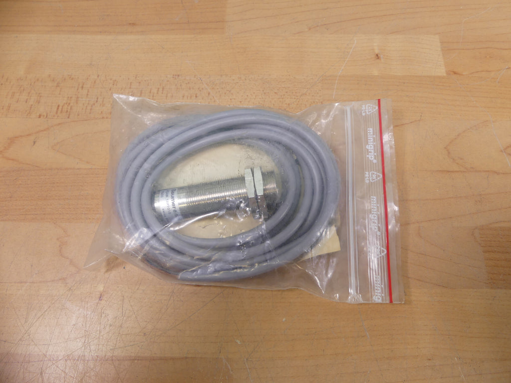 Baumer Reflexions-Lichttaster FZAM 18P1010 standard diffuse sensor