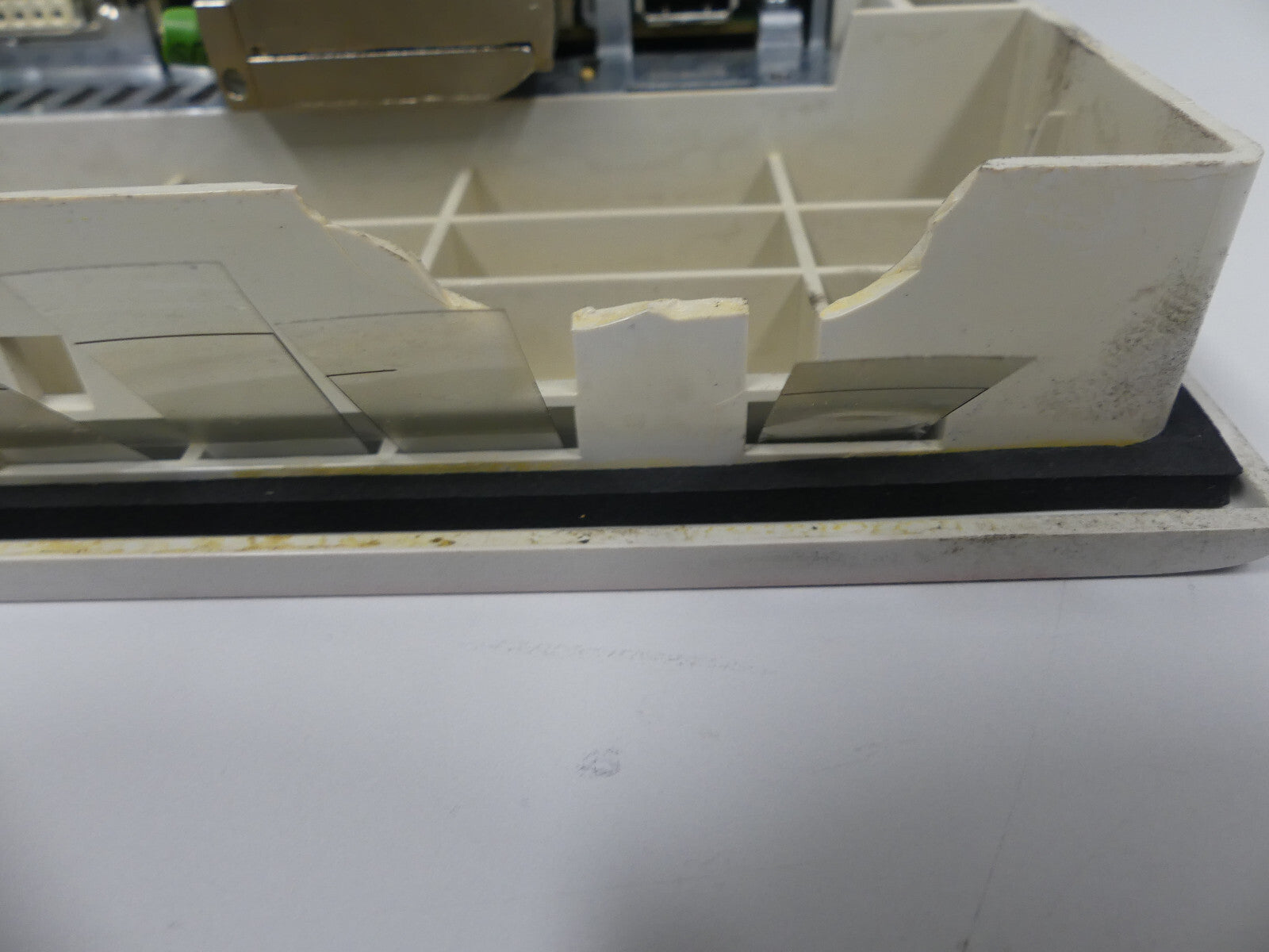 Siemens 6AV6 642-0DA01-1AX1 leicht beschädigt S. Bilder