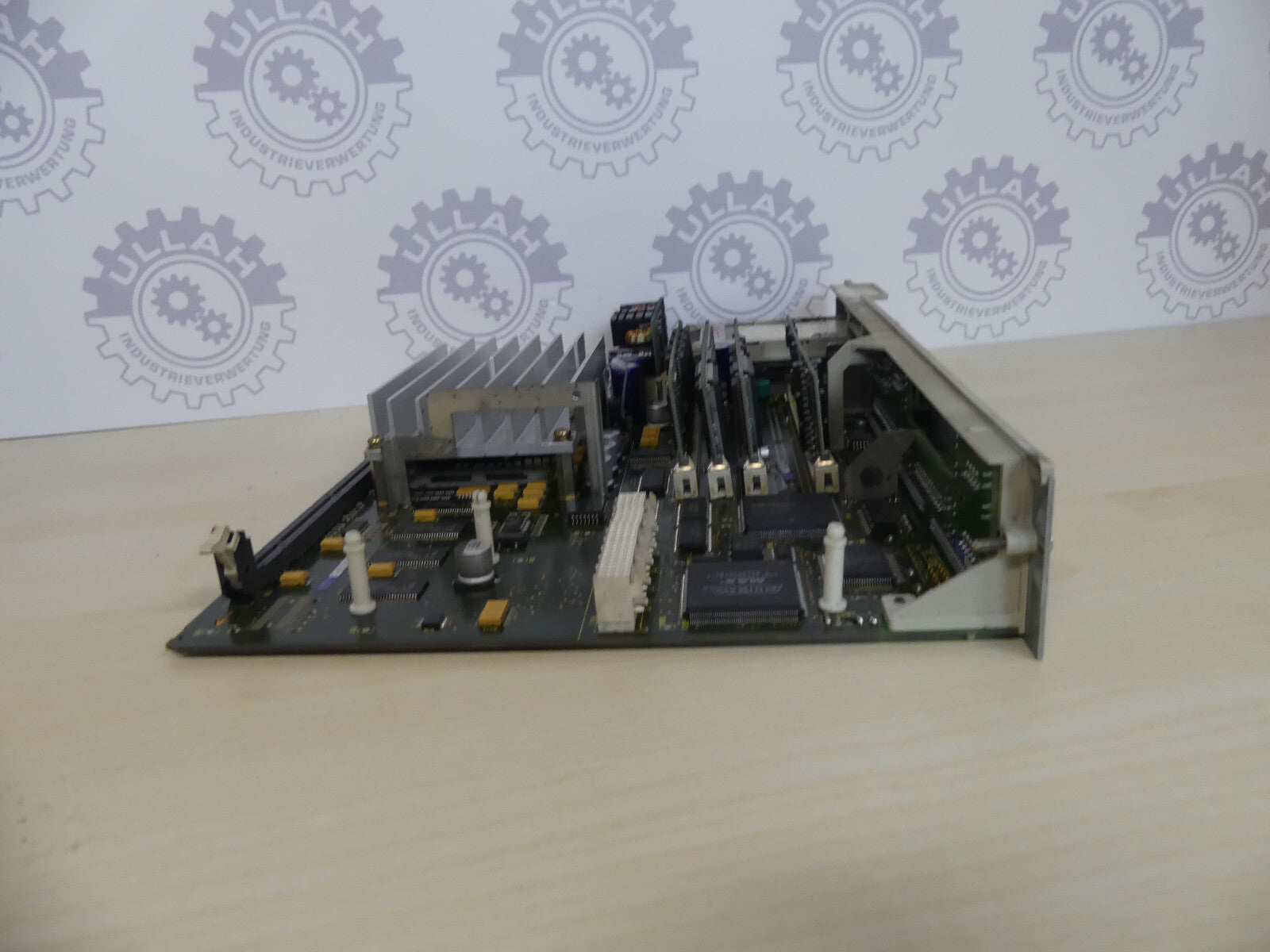 Siemens Sinumerik NCU 573.2 - 840D   6FC5 357-0BB33-0AE1   6FC5357-0BB33-0AE1