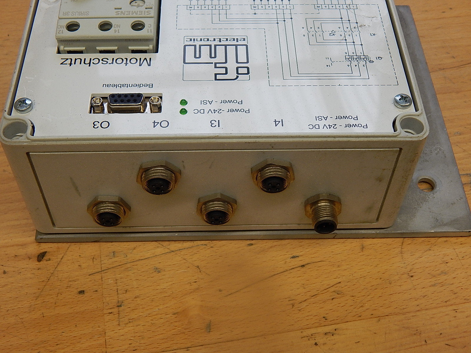 ifm Power Switch  AC1109   0,35-0,5A  used