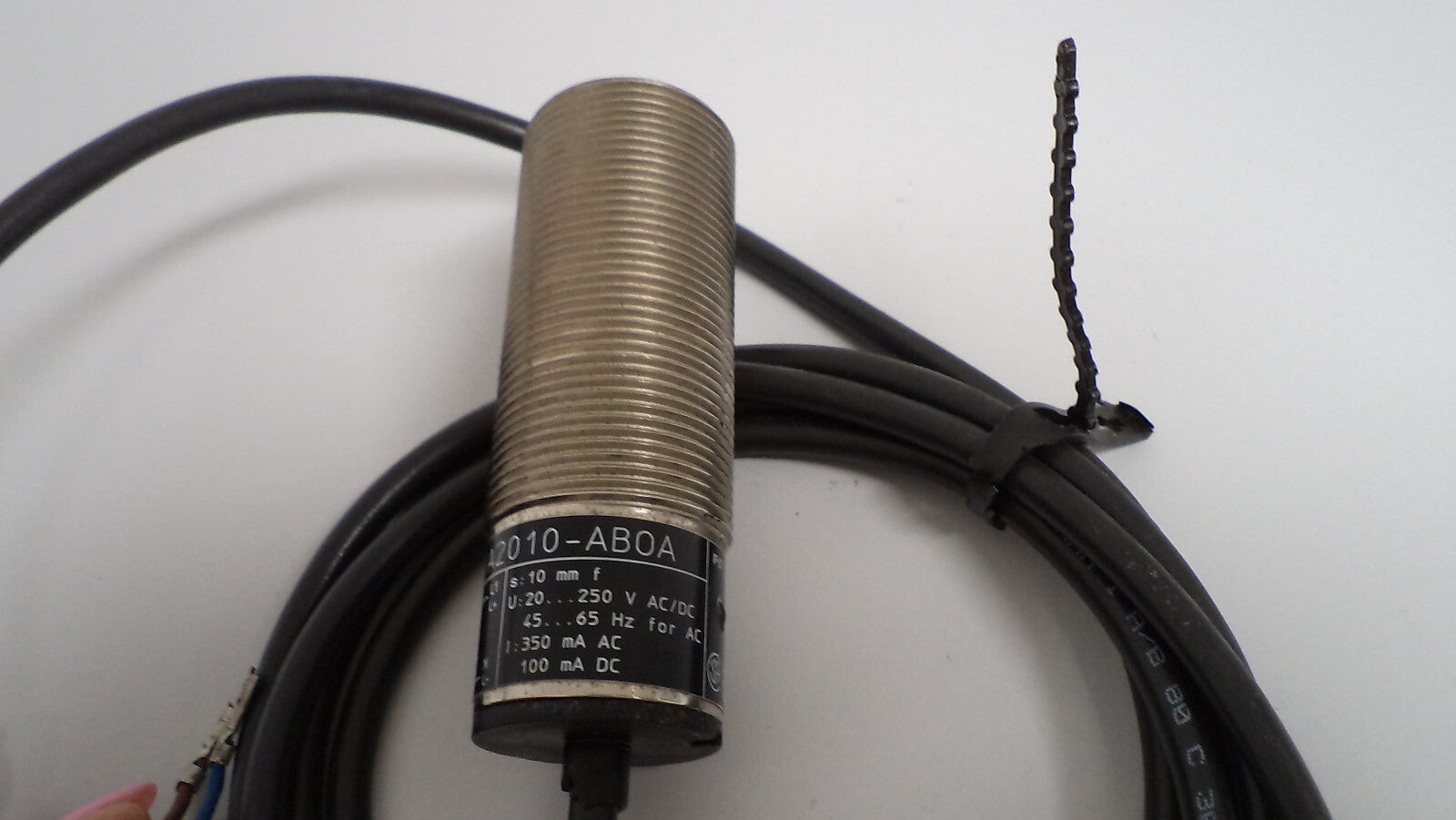 ifm efector induktiver Nährungsschalter II0011 IIA2010-AB0A