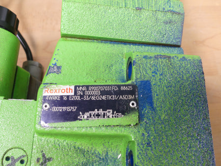 Rexroth 4WRKE 16 E200L-33/6EG24ETK31/A5D3M