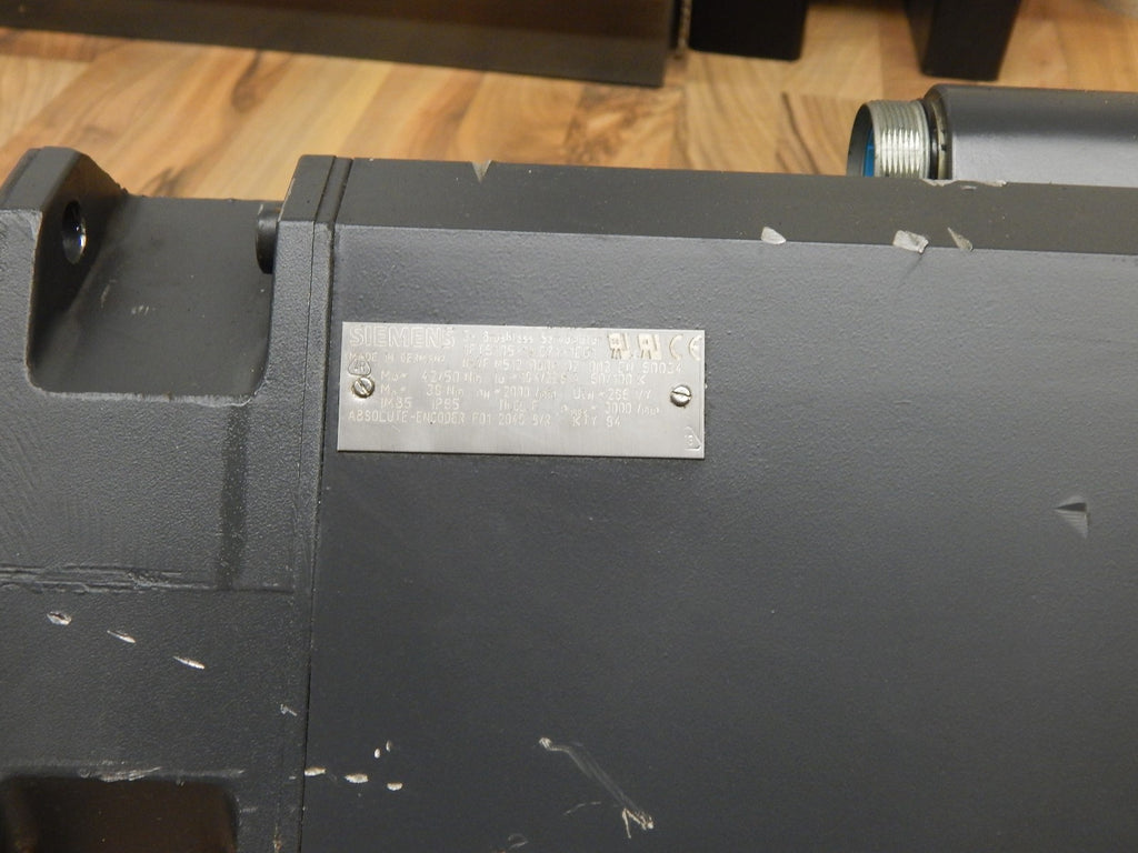 SiEMENS 3~ Brushless Servomotor  1FT6105-1AC71-1EG1 Used