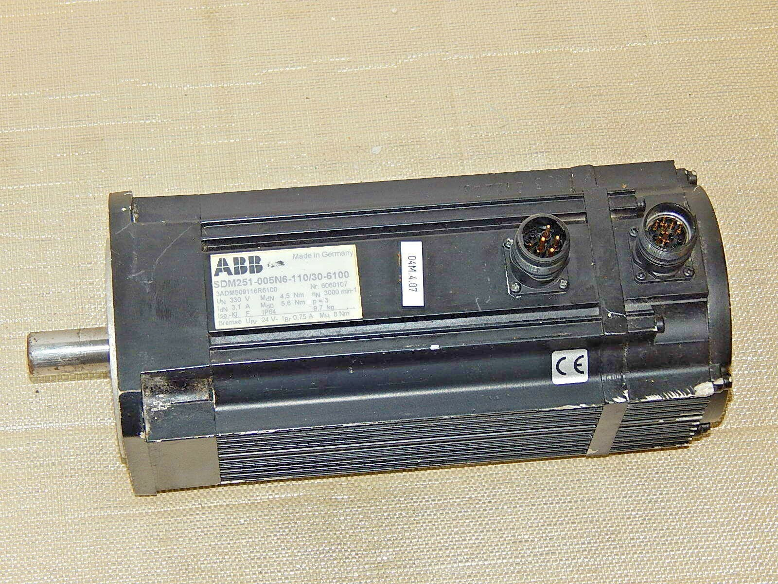 ABB Servomotor SDM251-005N6-110/30-6100 /3ADM509116R6100 Used