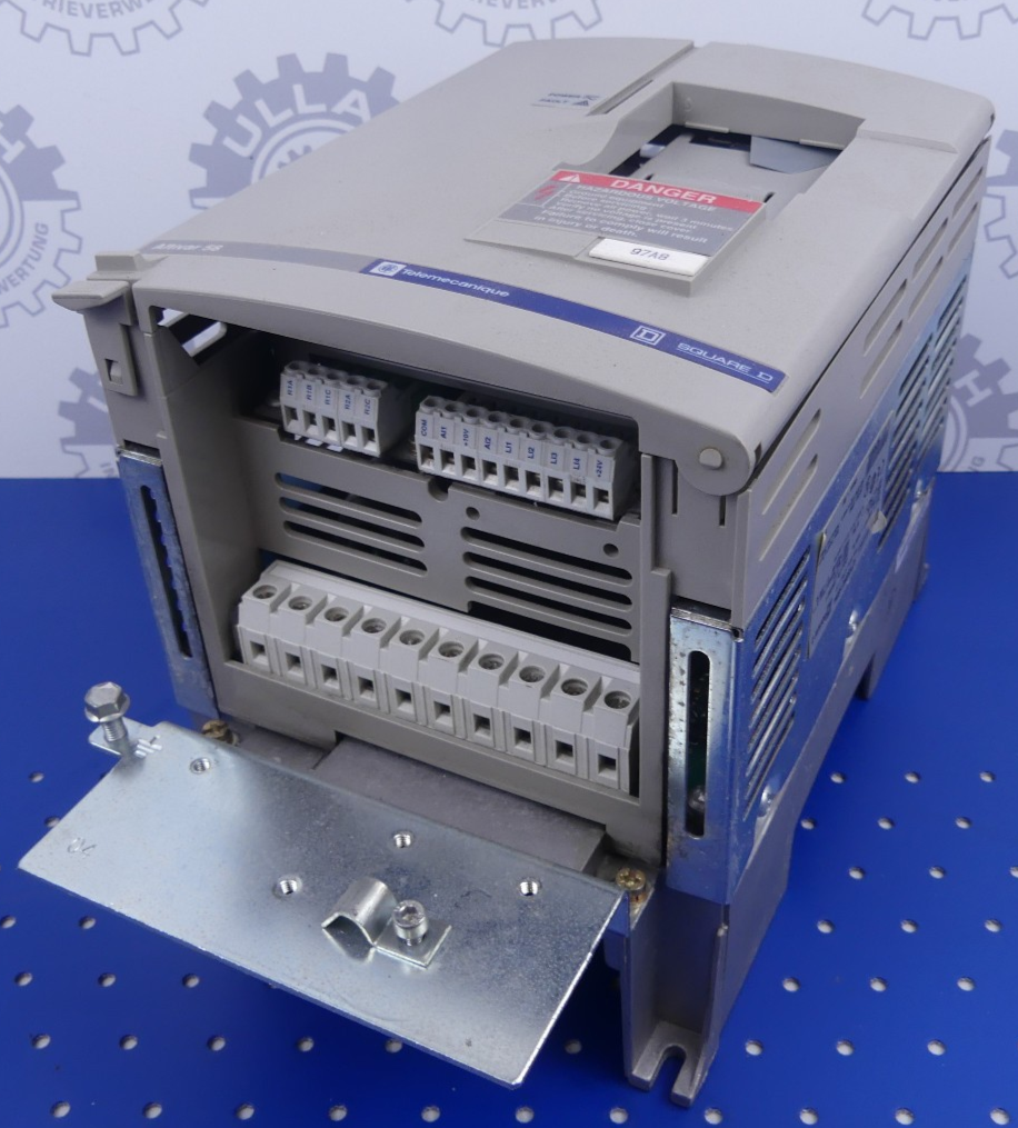 Telemecanique Altivar 58, Frequenzumrichter, ATV58HU18N4