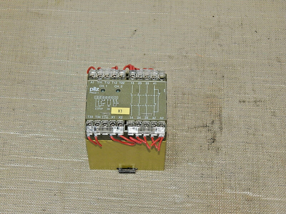 Pilz PNOZ1 24VAC 3S10 // PNOZ 1 24 VAC3S1O Relais 475600 107340 used