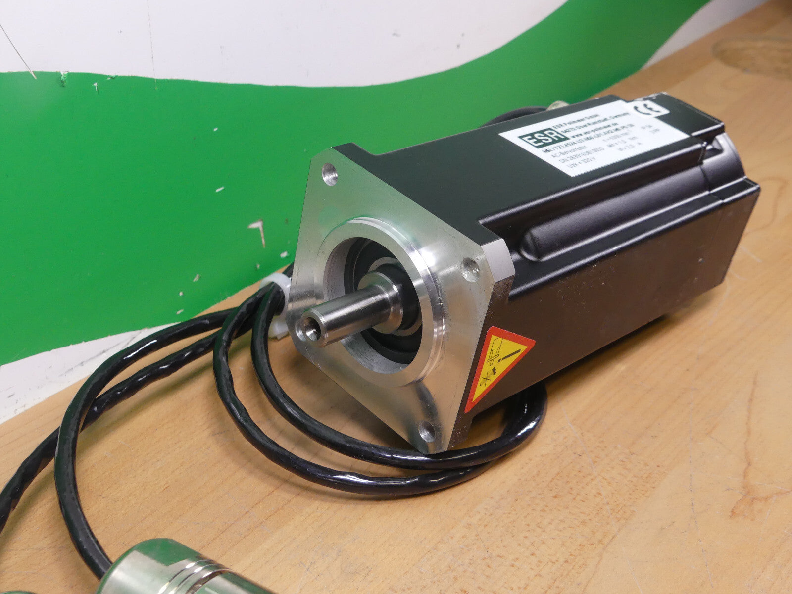 ESR AC Servomotor / MR 7723.4524-U3-N50-G01-AK2-M0-P0-S0 / 320V