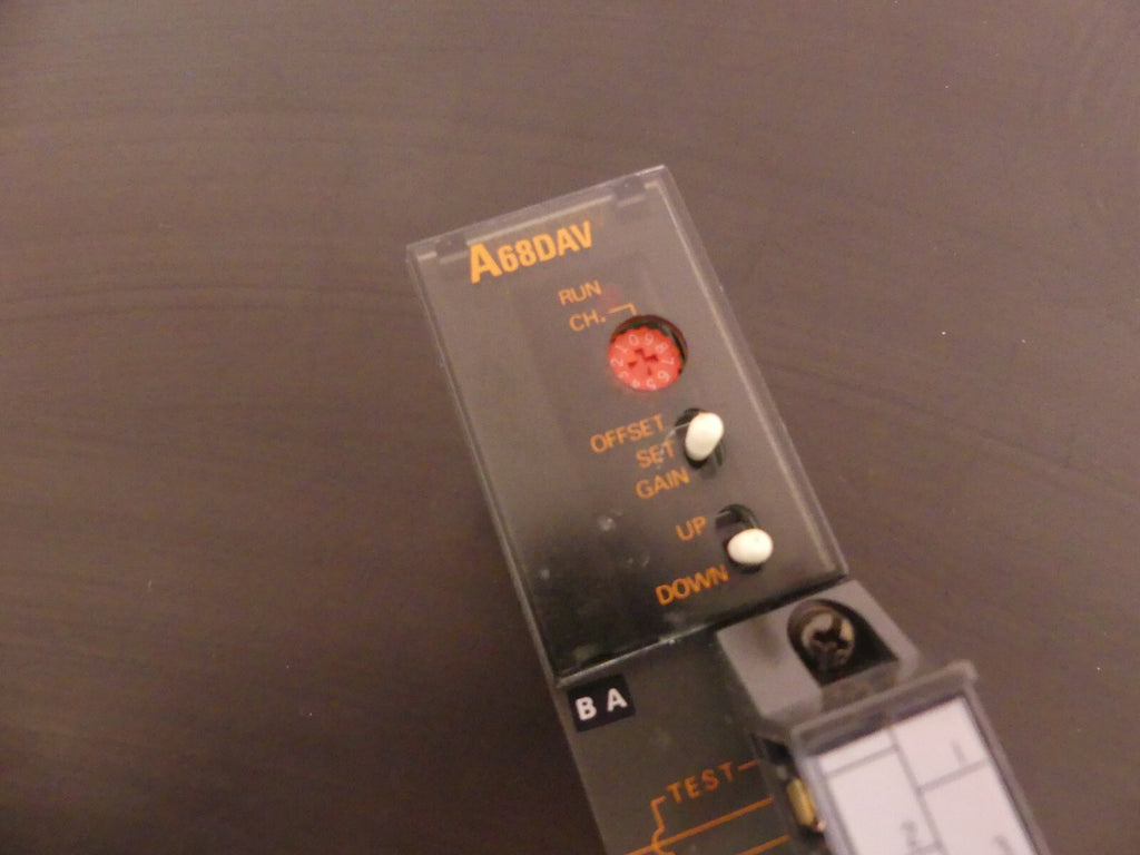 Mitsubishi MELSEC A68DAV
