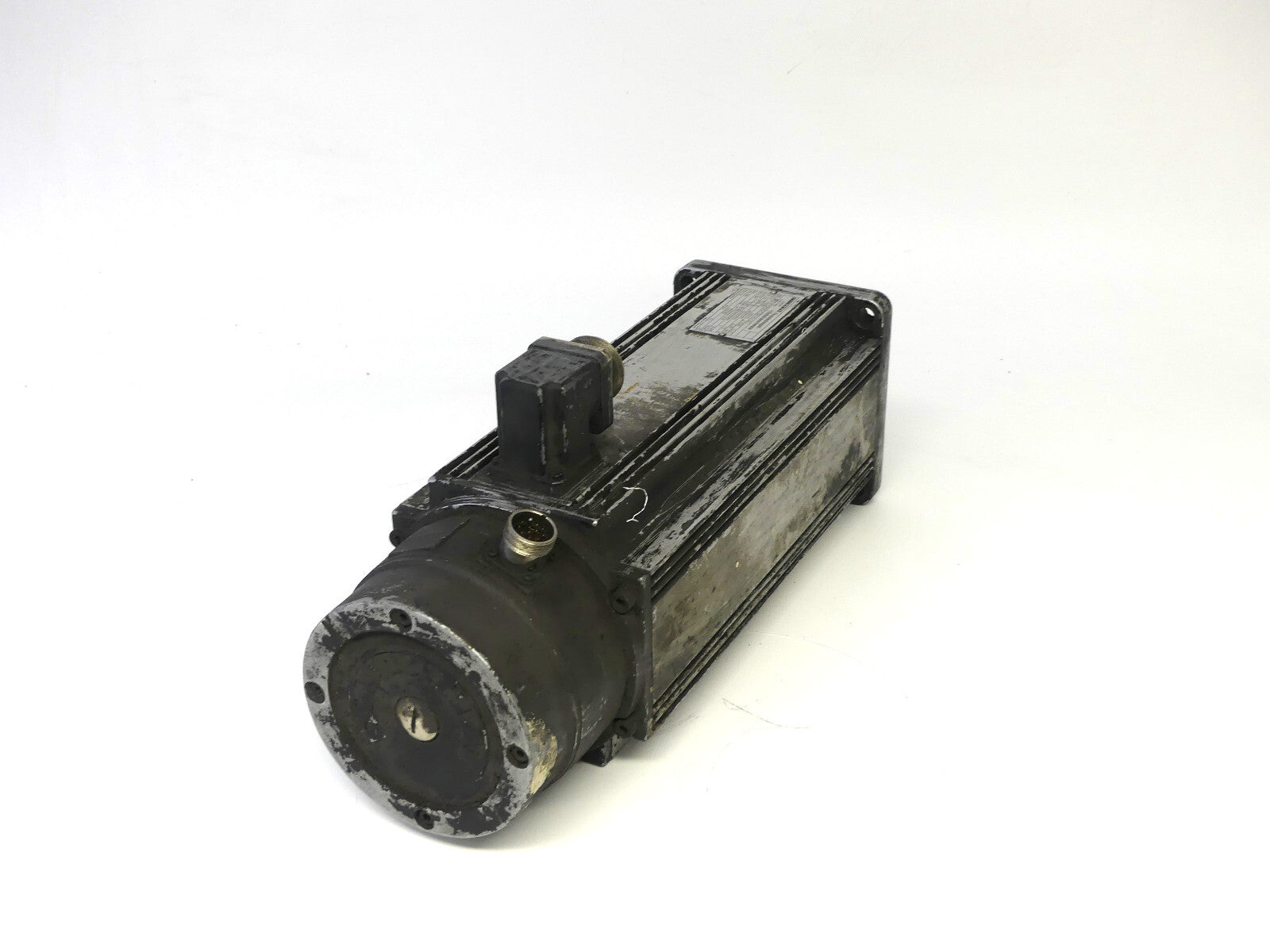Indramat MAC090C-0-KD-2-C/130-A-0/S003 Servomotor