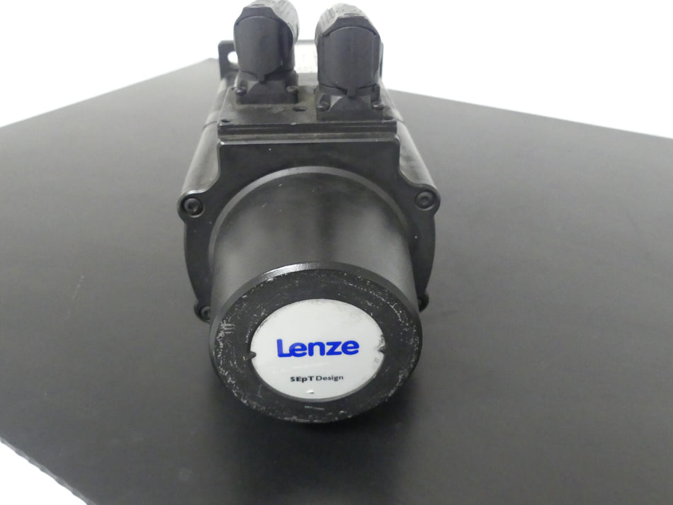 lenze MCS 12D20-SRSP2-A19N-ST5S00N-R0SU  MCS 12D20SRSP2A19NST5S00NR0SU used