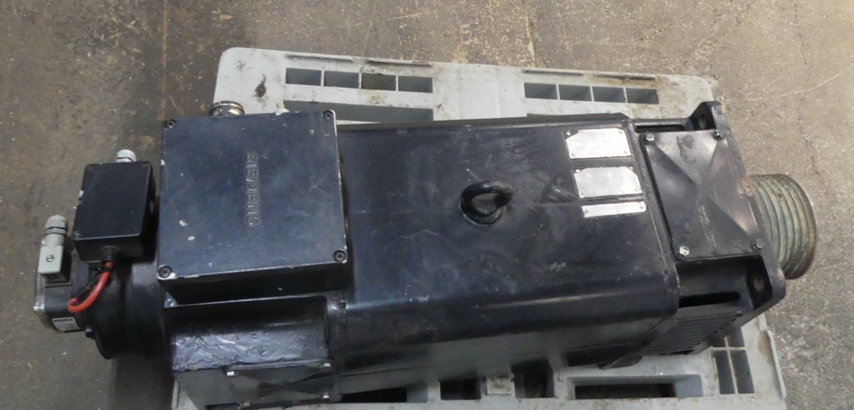 Siemens Servomotor 1GH5136-0ZH91-6HU7-Z