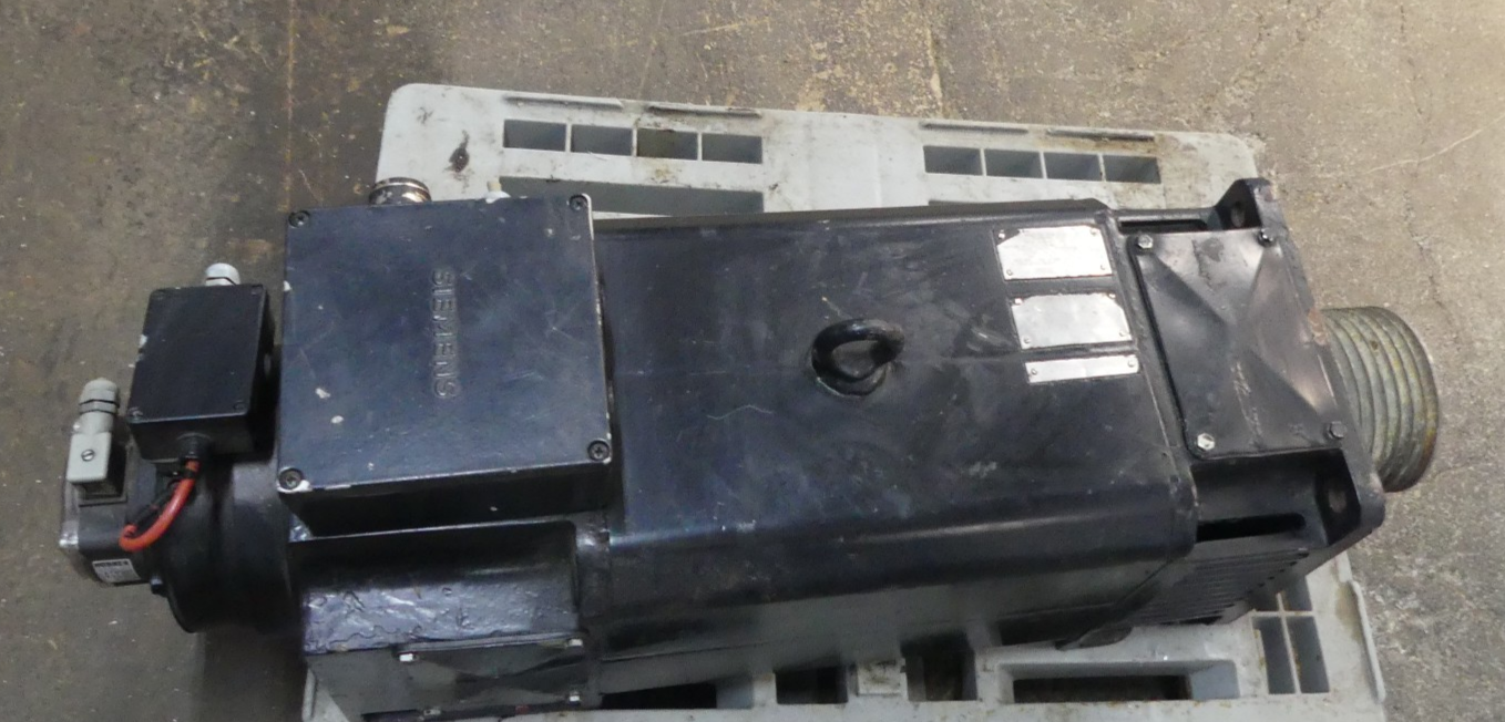 Siemens Servomotor 1GH5136-0ZH91-6HU7-Z