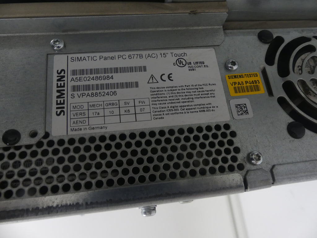 Siemens SIMATIC Panel PC 677B (AC) 15´´ Touch / A5E02486984 Panel A5E00899052