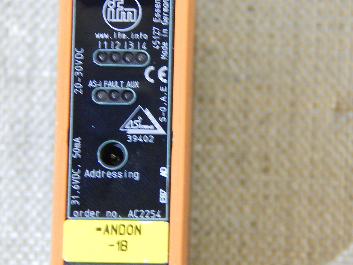 ifm Sicherheitsmodul AC2254 / 31.6VDC, 50mA  Used
