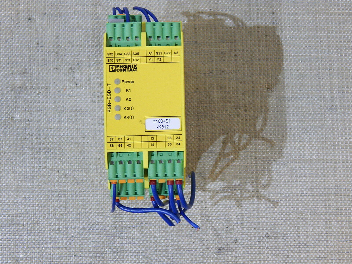 sPhoenix Contact PSR-SPP-24DC/ESD/5X1/1X2/0T5 used