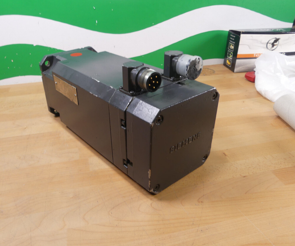 SIEMENS 1FT60621AF713AH1