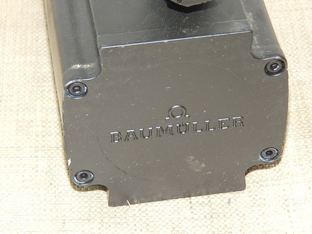 BAUMÜLLER DSD2-045SO64U-20-54-CBA-K-AN-O-000  SERVOMOTOR  UNBENUTZT
