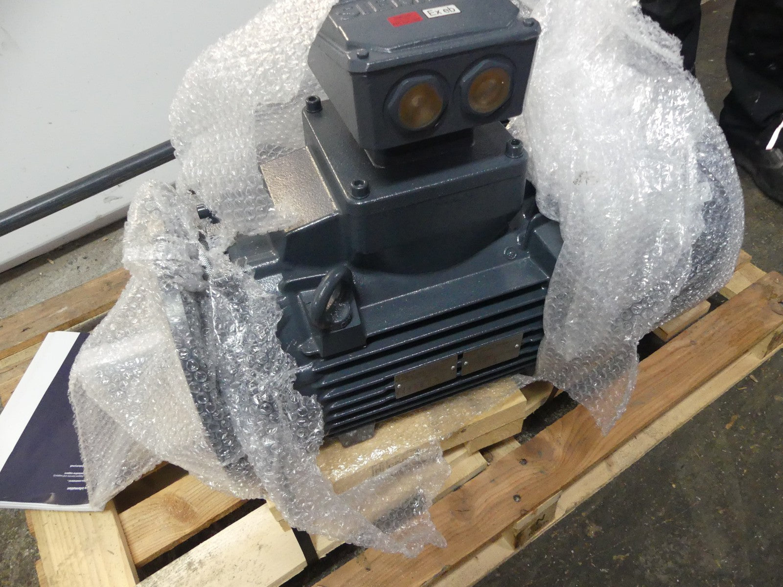 SIEMENS 1MB18531DA234FB4-Z