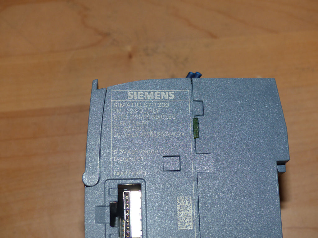 Siemens Simatic S7-1200 6ES7223-1PL30-0XB0 used
