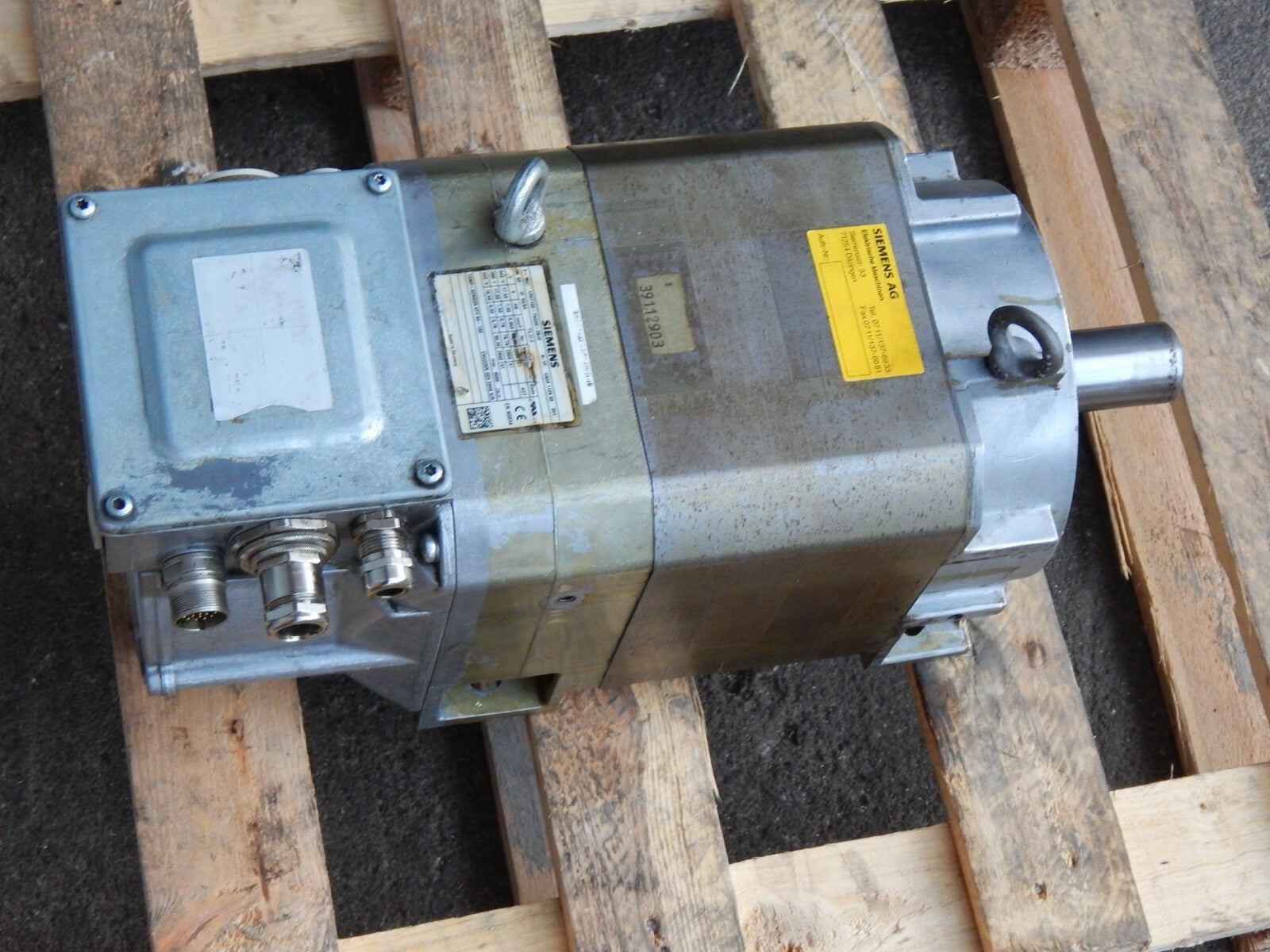 Siemens  3~Servomotor 1PH7103-7NG30-0BJ0 