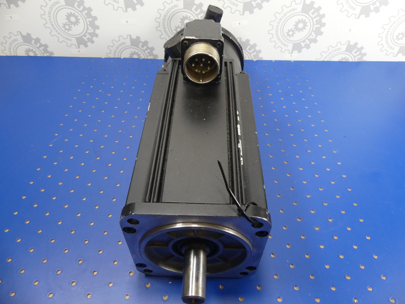 Rexroth MAC071C-0-NS-4-C/095-A-0/DI522LV/S004 Permanent Magnet Motor