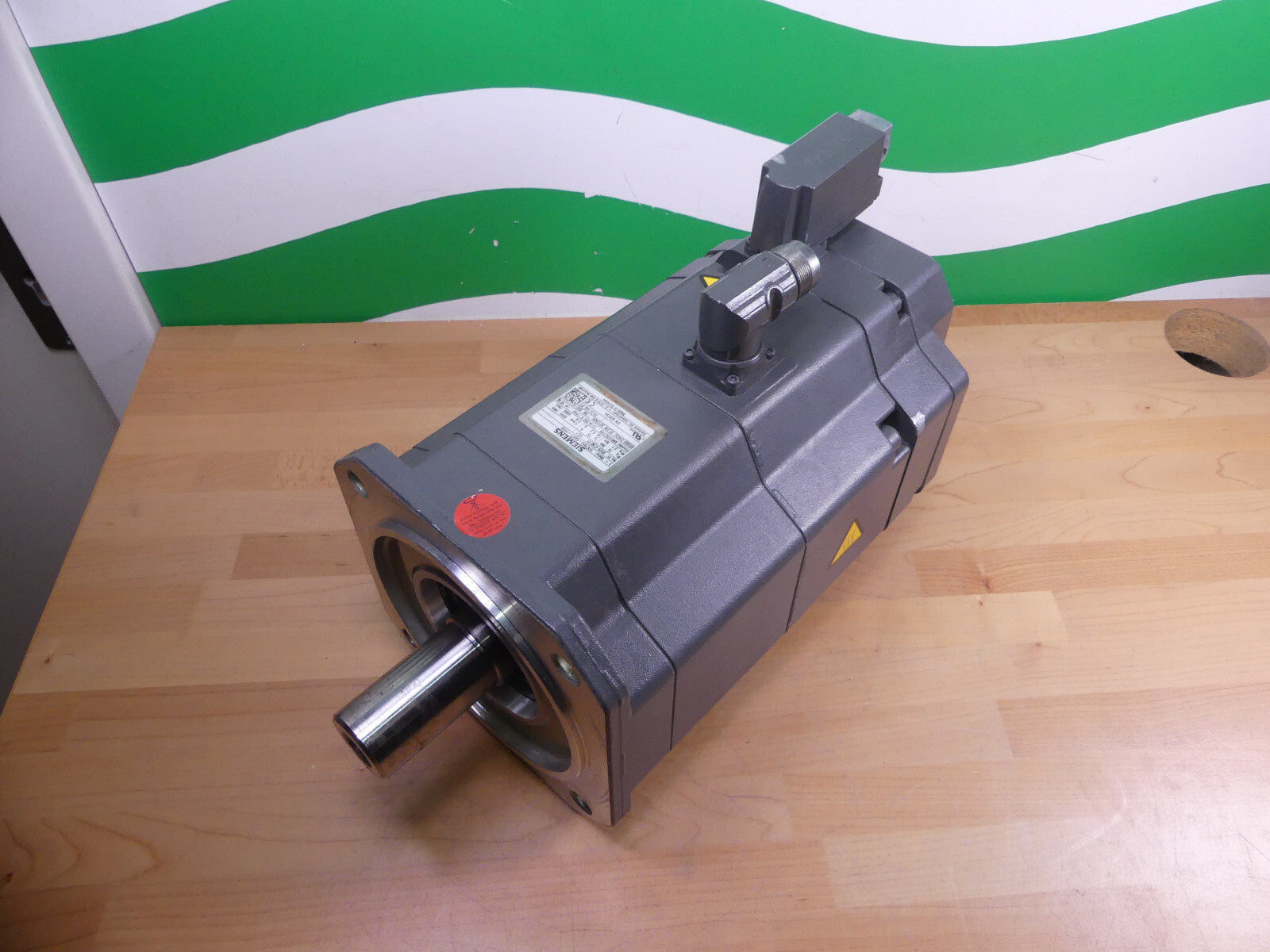 SIEMENS 1FK7083-5AH71-1FH3