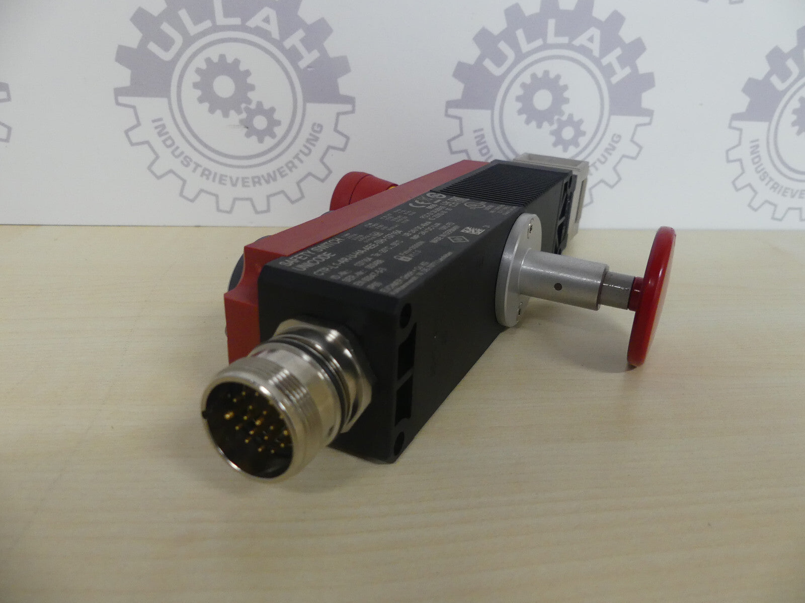 EUCHNER CTP-L1-AR-U-HA-AEE-SH-137164