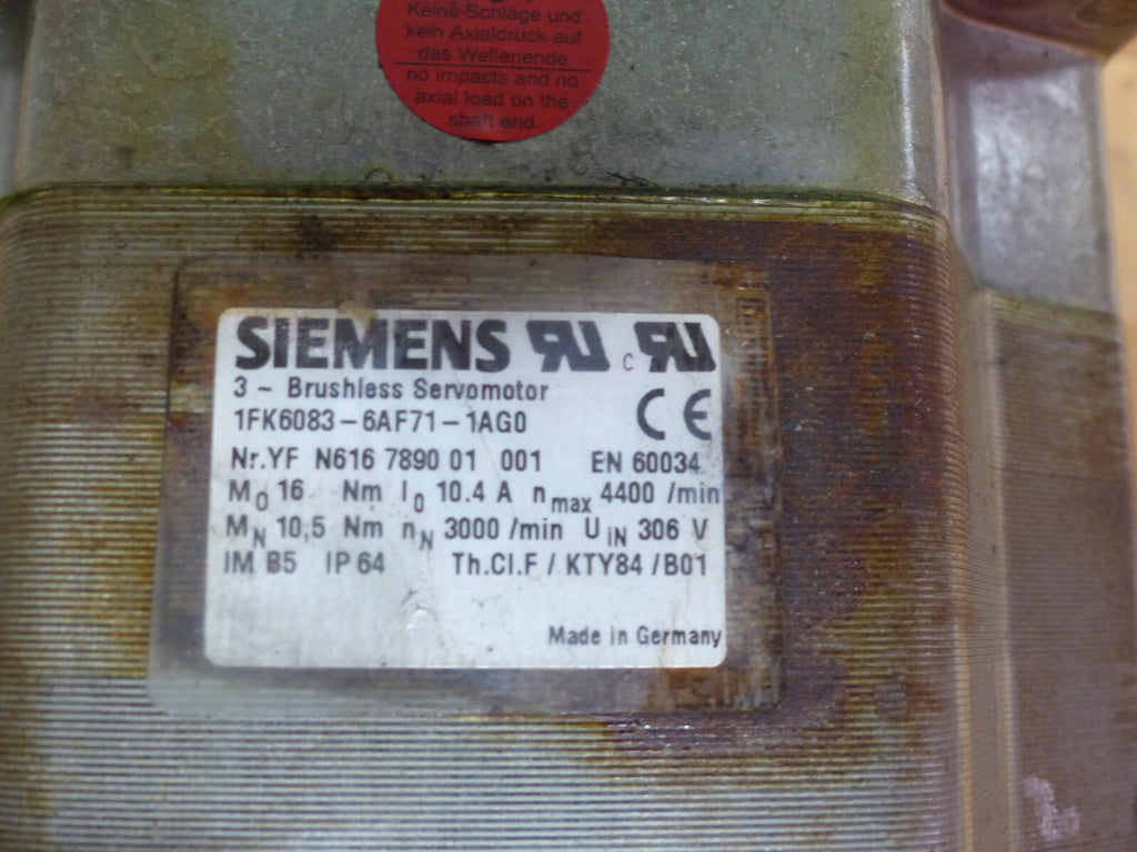 SIEMENS Servomotor 1FK6083-6AF71-1AG0  1FK60836AF711AG0 used