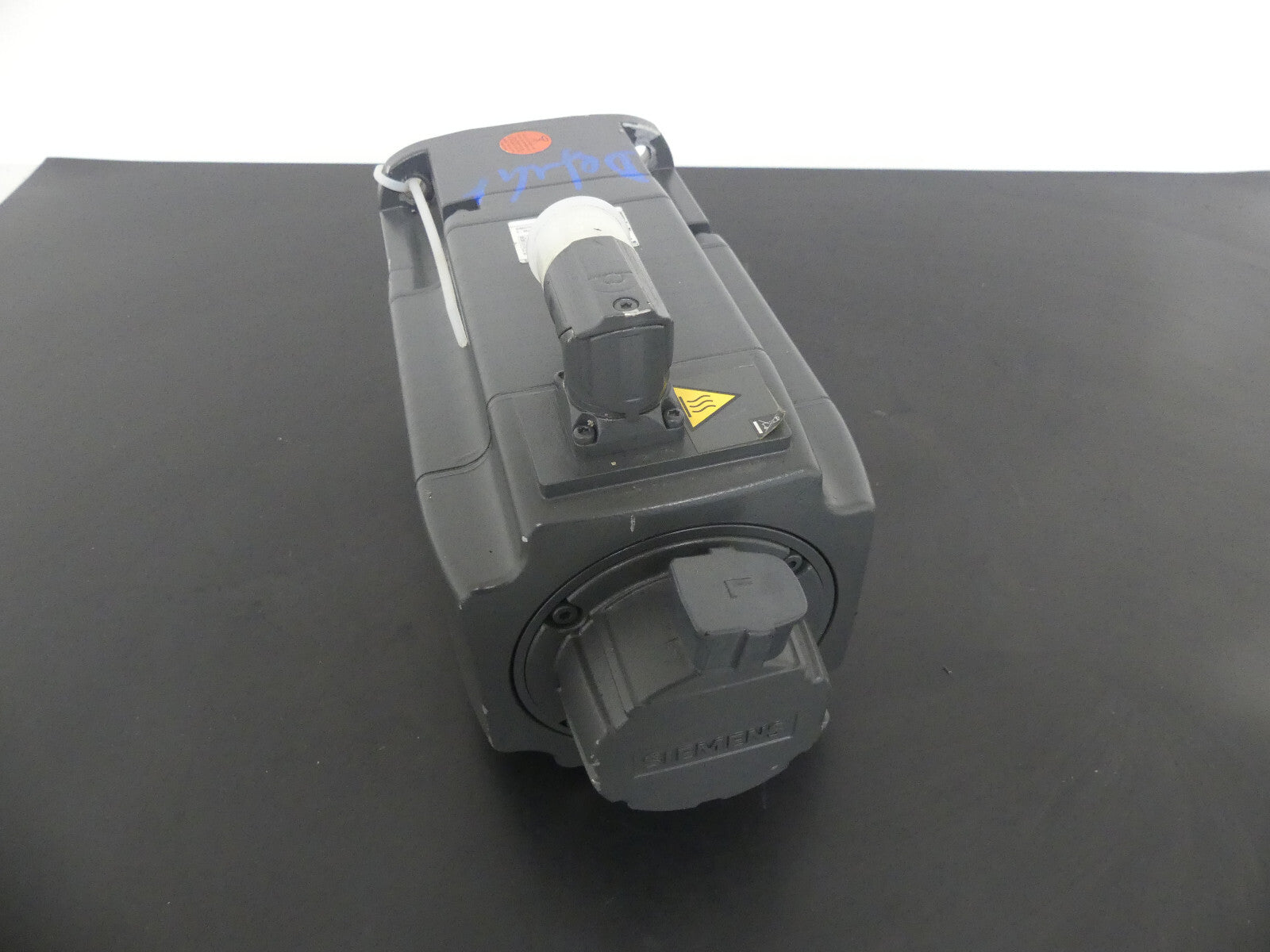 Siemens 1FK7063-2AF71-1CH1 (DEFEKT)