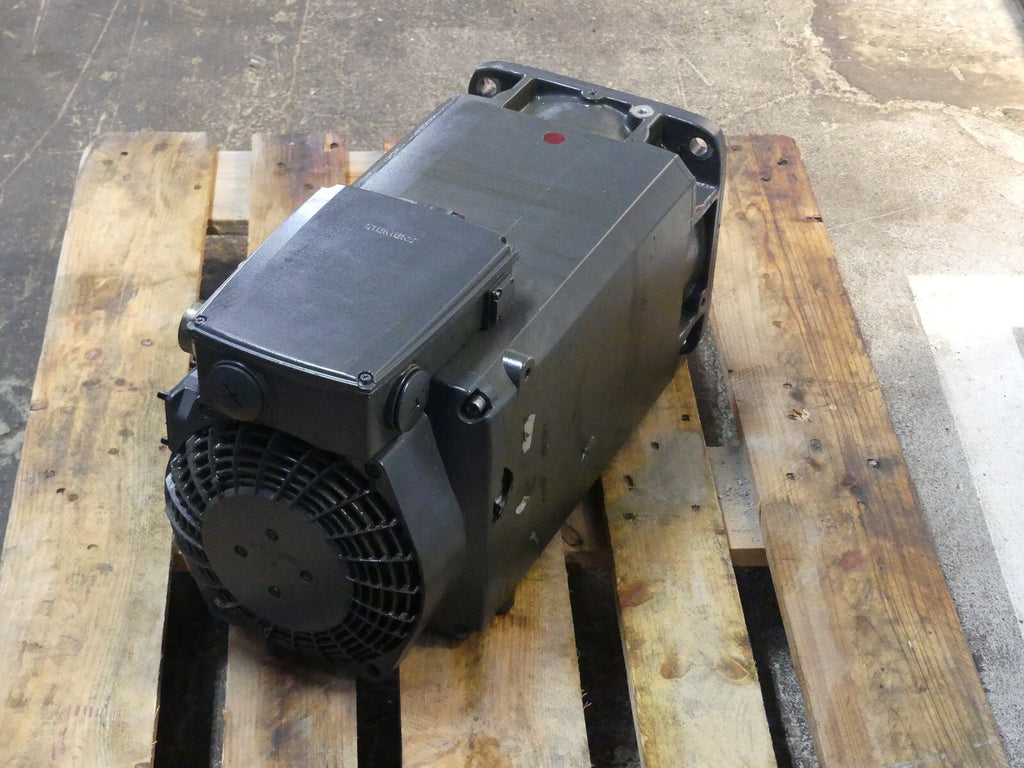 Siemens 1PH8137-1CG02-0LA2-Z (onhe deckel-beschädigt)