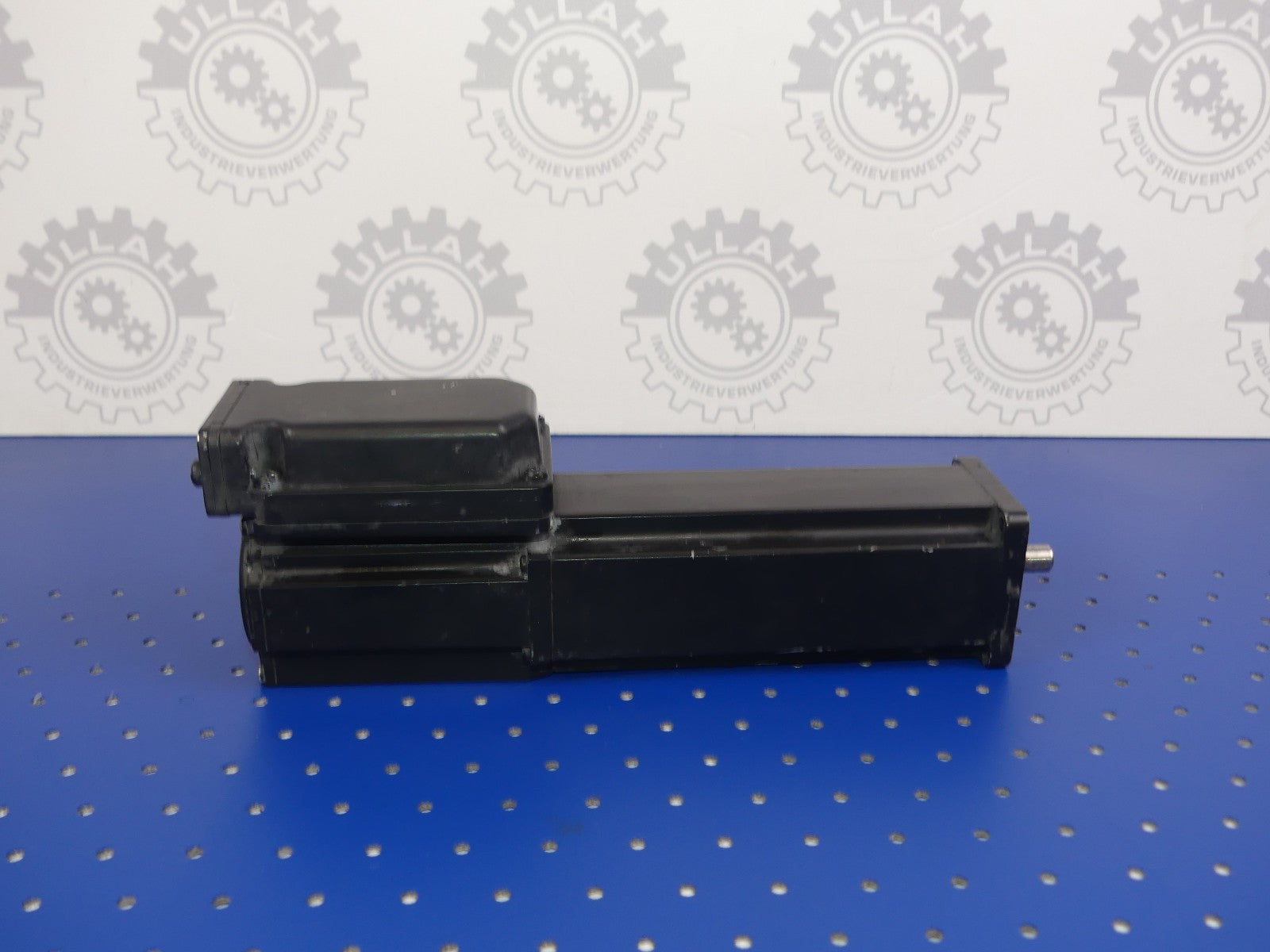 REXROTH MKD025B-144-KG1-KN