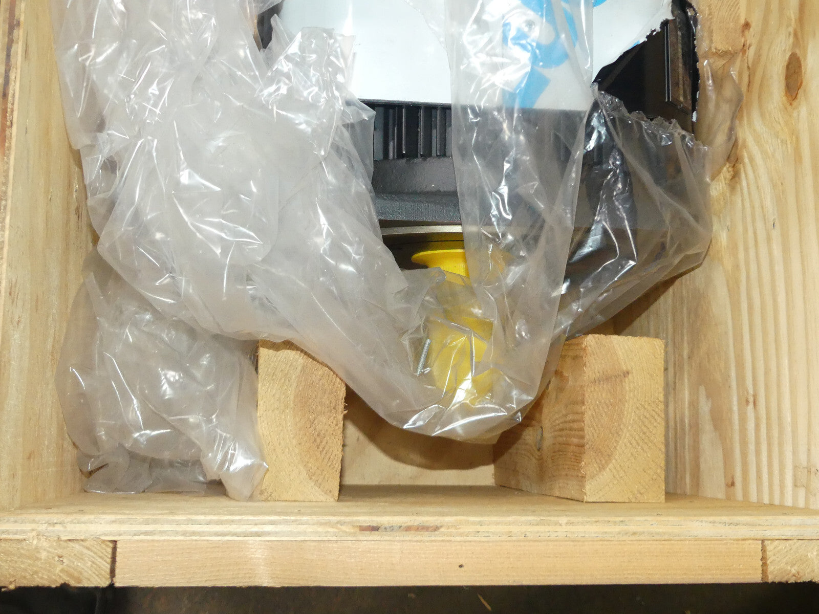 REXROTH Indramat  2AD160B-B050A1-BS07-C2N1   2AD160B-B05OA1-BS07-C2N1