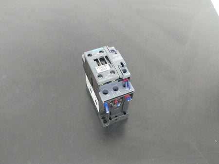 SIEMENS 3RT2026-1NB30   3RT20261NB30 used