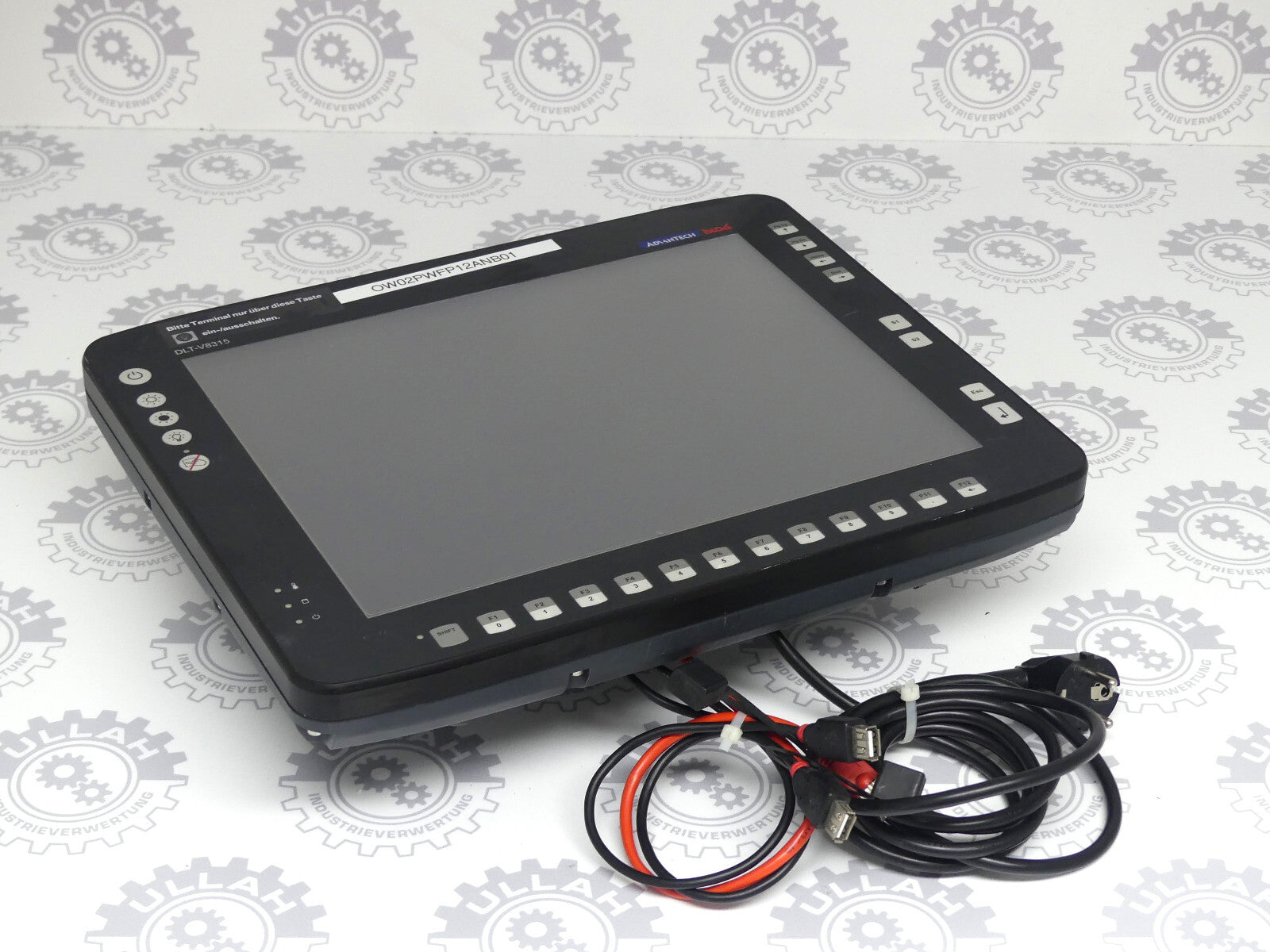 Advantech Dlog DLT-V8315 Fahrzeugterminal